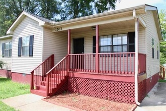 Building Photo - 2702 Wilson Dr NW