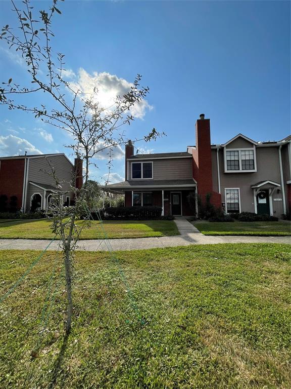 Foto del edificio - 16808 Holly Trail Dr