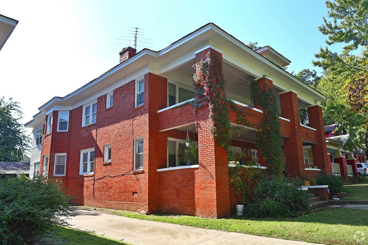 Foto del edificio - 620 NW 20th St