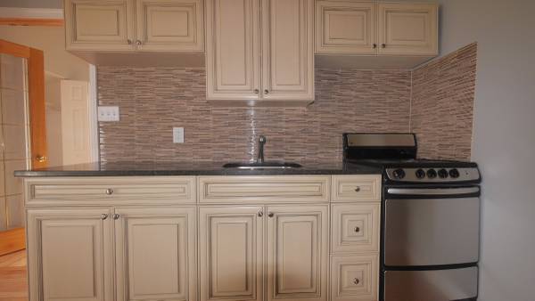 Foto del edificio - 4043 Spring Garden St