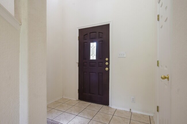 Building Photo - ***APPLICATION CURRENTLY UNDER REVIEW***MO...
