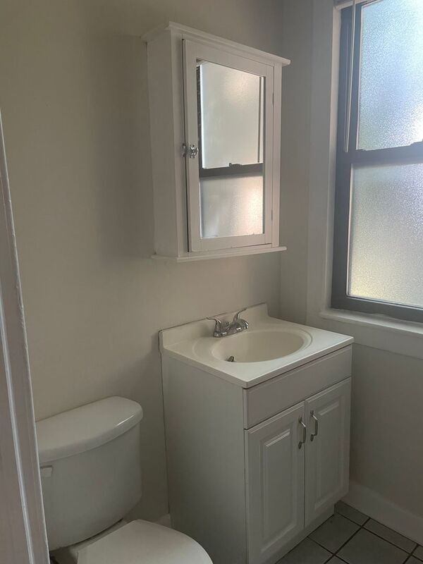 Building Photo - 4307 W Thomas St