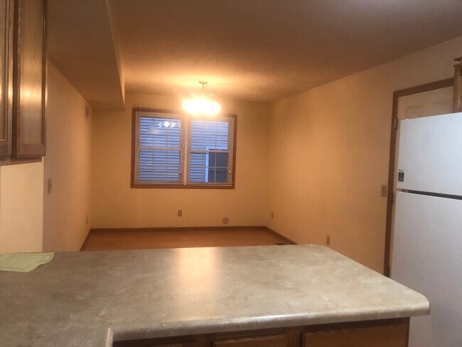 Foto del edificio - 244 N 34th St