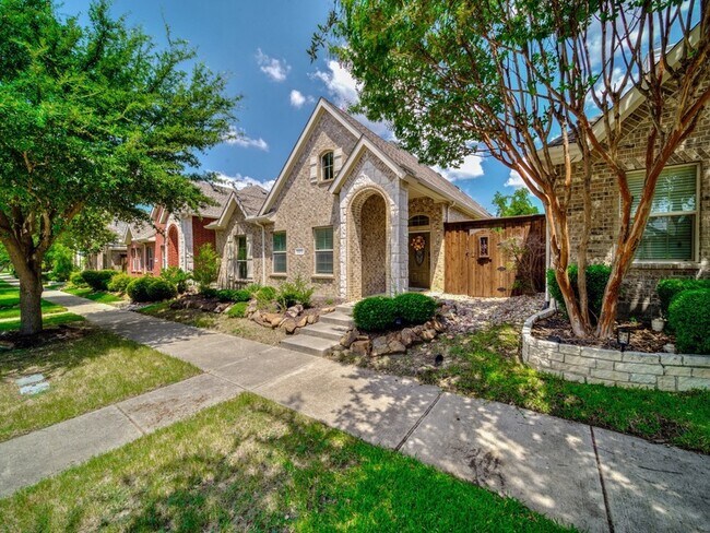 Foto del edificio - 10216 Boyton Canyon Rd
