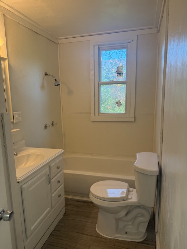 Building Photo - 4633 W 11th Ave