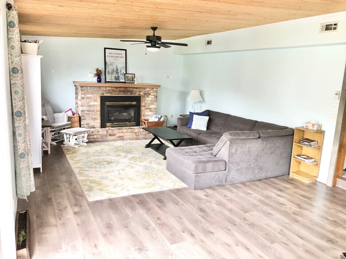 2618 Galewood St, Kettering, OH 45420 House Rental in Kettering, OH