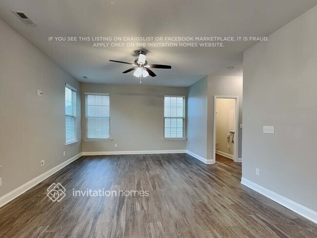 Foto del edificio - 841 Stable Fern Dr