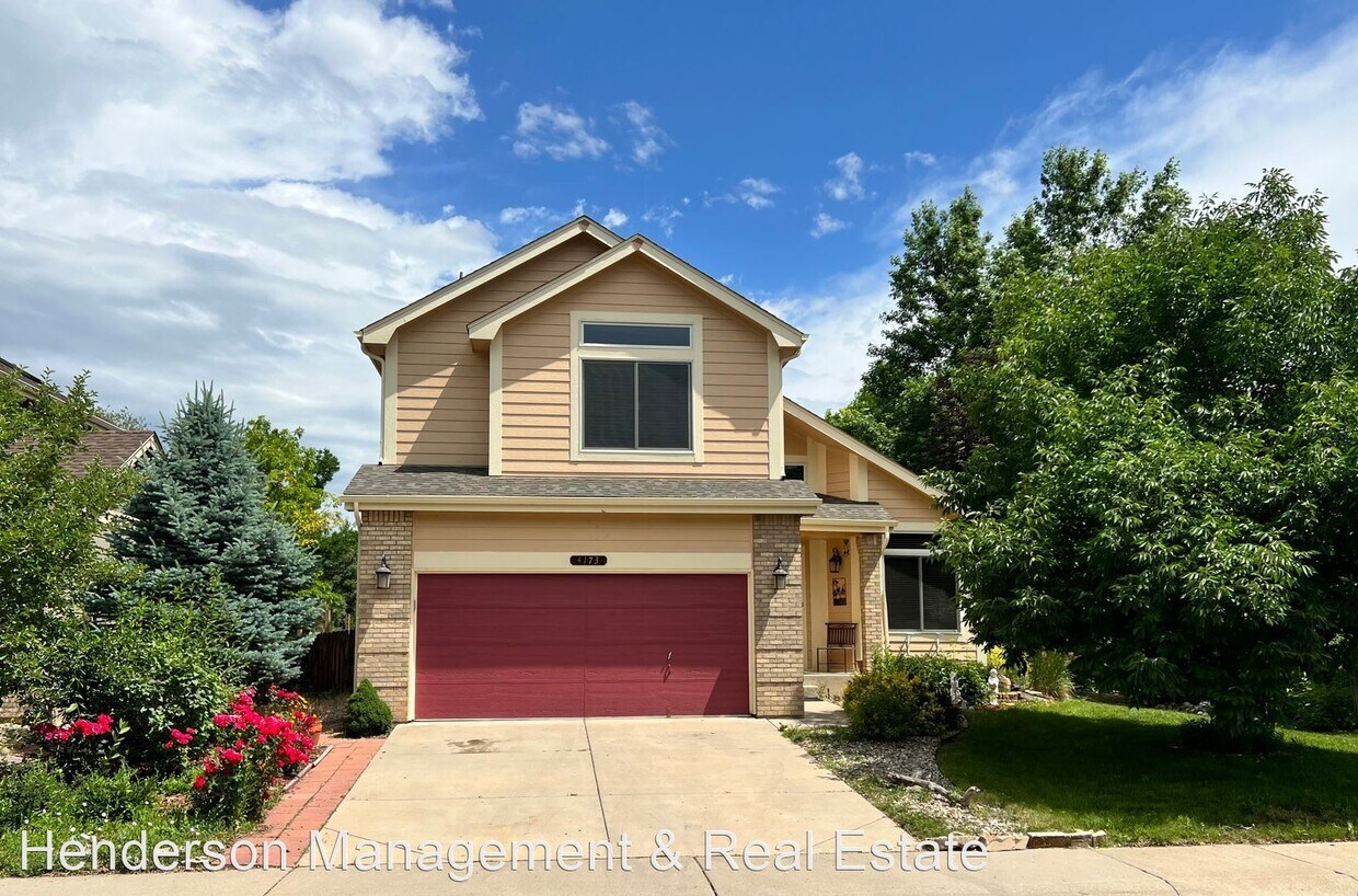 Foto principal - 4 br, 2.5 bath House - 4173 Lookout Dr