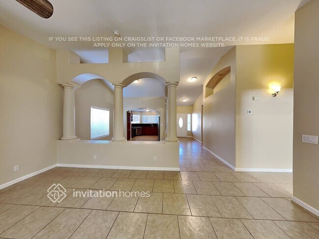 Foto del edificio - 11690 N 79th Dr