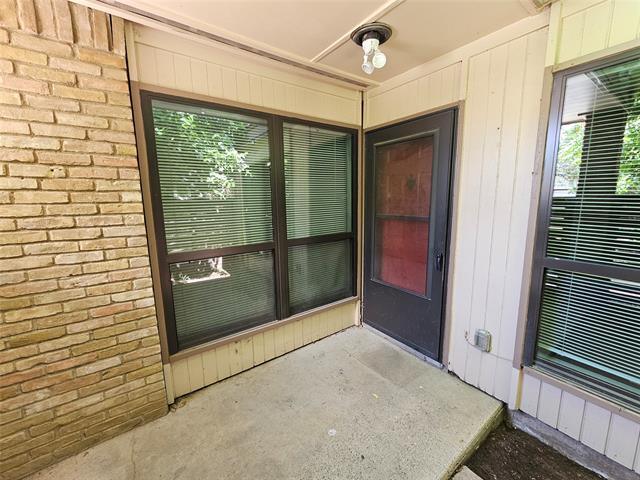 Foto del edificio - 3121 Park Ln