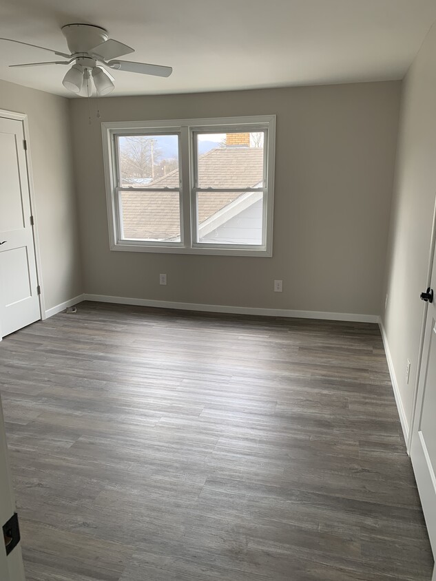 Building Photo - 132 Turner Ln