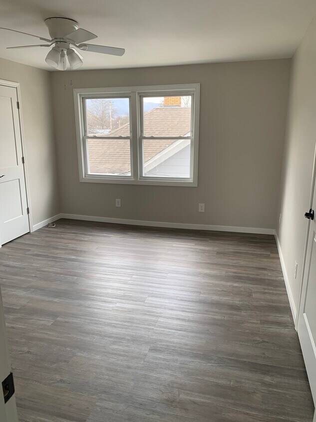 Foto del edificio - 132 Turner Ln