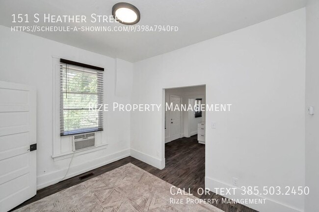 Building Photo - Gorgeous Apartment in Great Location!