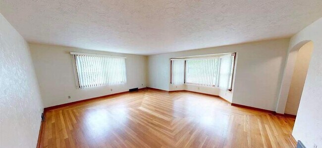 Foto del edificio - 264 Smartnick Rd