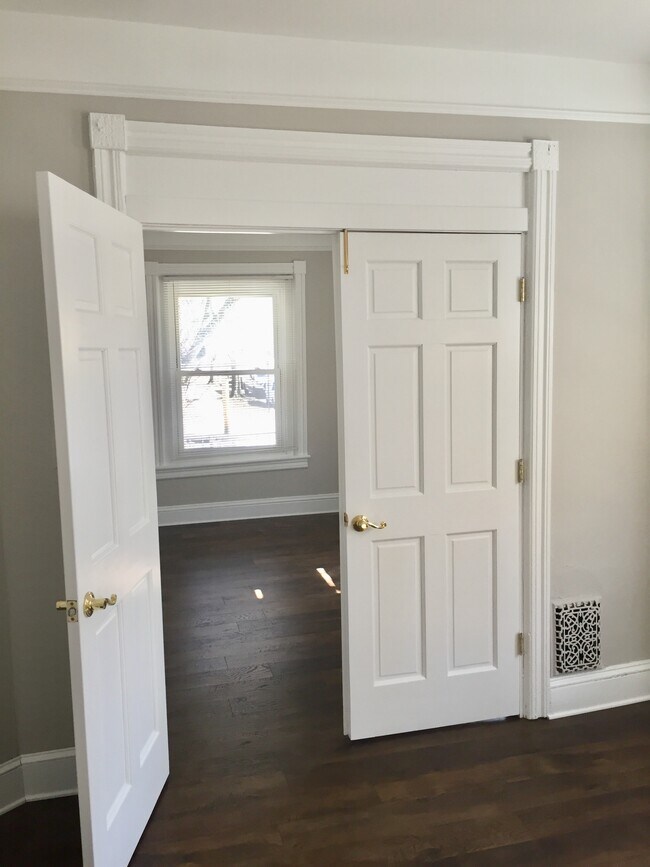 Double door entry to bedroom - 1001 Main St