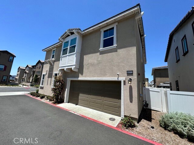 Building Photo - 40572 Melrose Dr