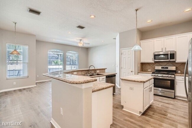 Foto del edificio - 4 br, 3 bath House - 514 Crowned Eagle Cou...