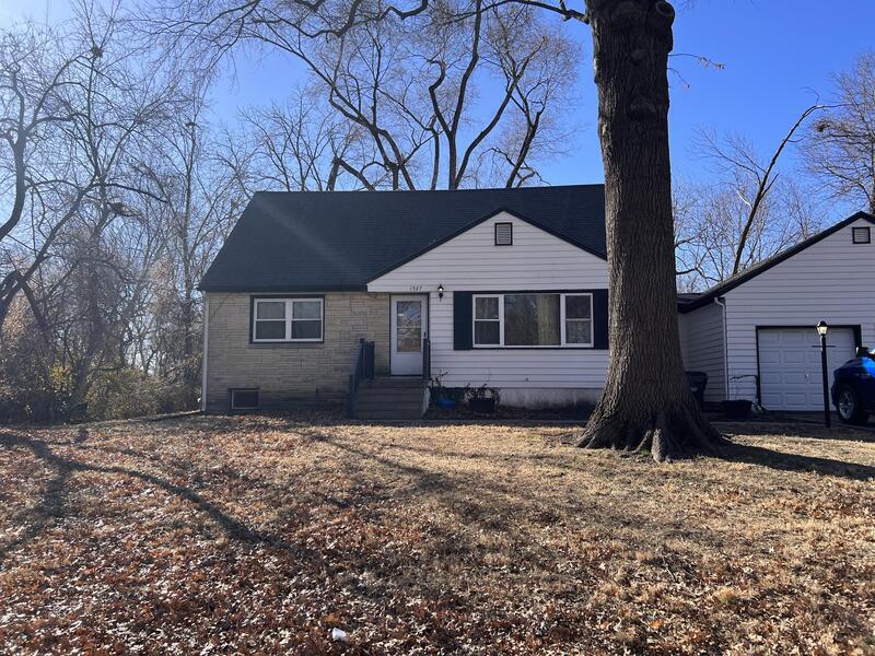 Primary Photo - 1527 W 21st Terrace