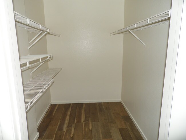 Building Photo - 3038 Casey Dr