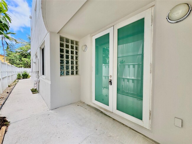 Foto del edificio - 504 SW 4th Ave