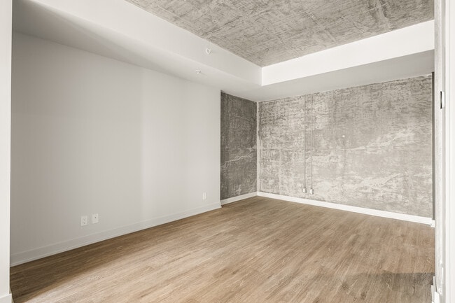 K-1 Suite - Living Room - Fourth Street Lofts (4SL)