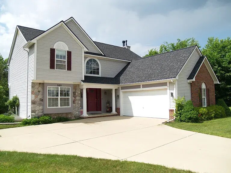 Foto principal - 3195 Otter Creek Ct