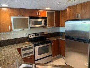 Building Photo - 201 Golden Isles Dr