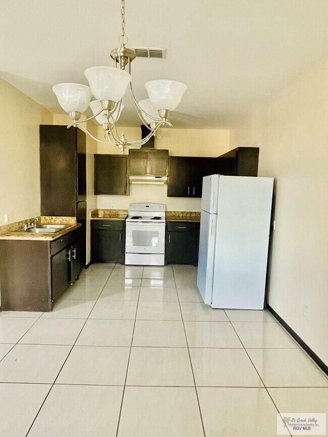 4025 Jaime J Zapata Ave, Brownsville, TX 78521 Condo for Rent in