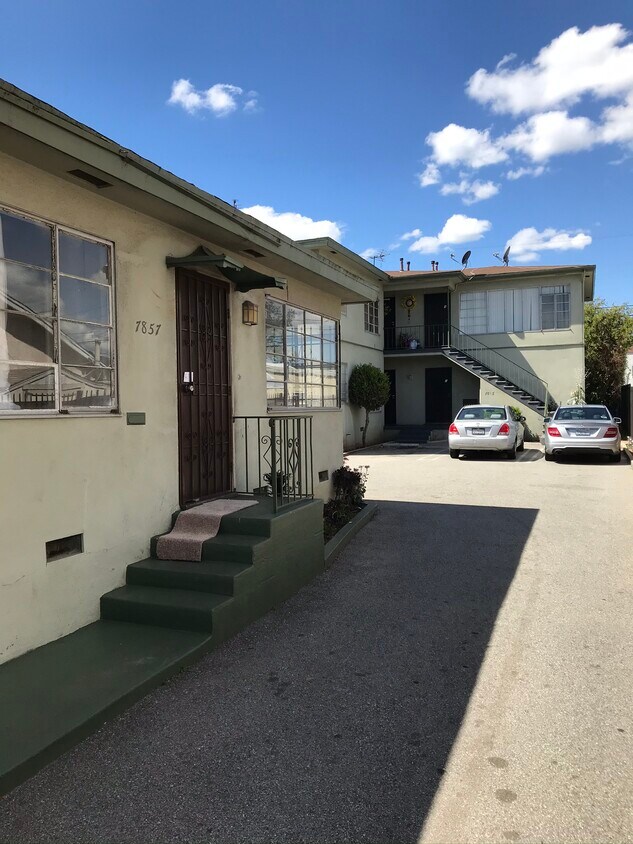 7855 Crenshaw Blvd Unit Lower 3, Los Angeles, CA 90043 Apartments at 7855 Crenshaw Blvd Los