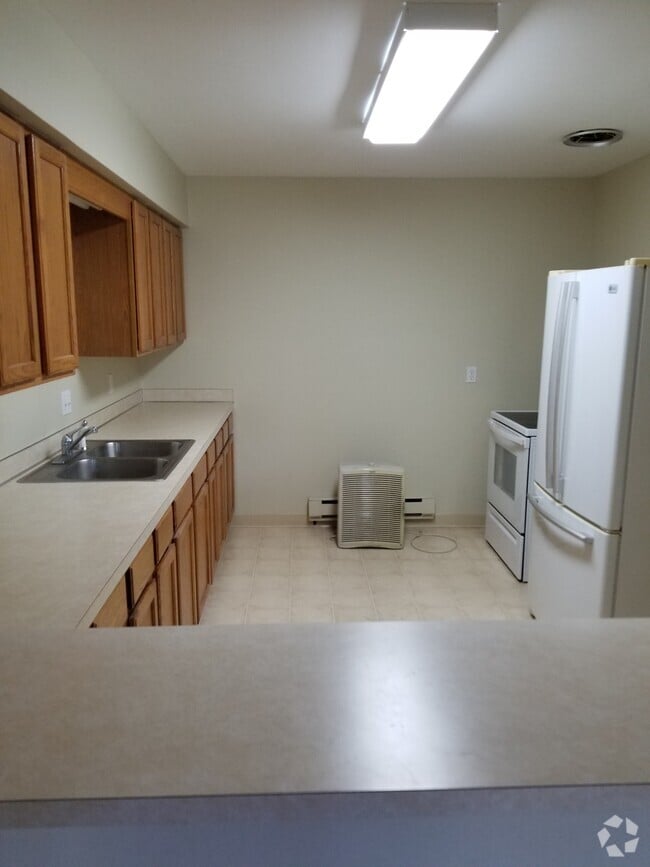 Apartments For Rent in Imlay MI with Hardwood Floors 1 Rentals