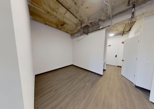 Building Photo - 176 N Ashland Blvd