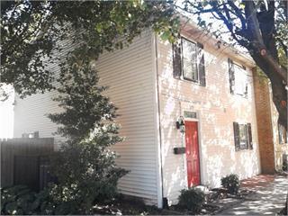 Primary Photo - 215 Pine St