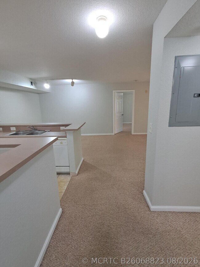 Foto del edificio - 161 SW Palm Dr