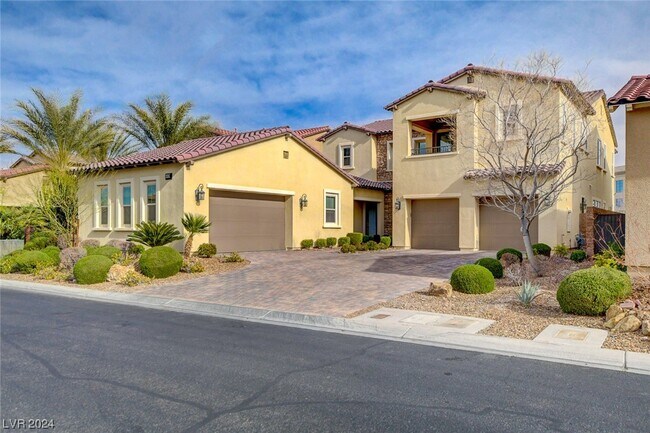 Building Photo - 4039 Villa Rafael Dr