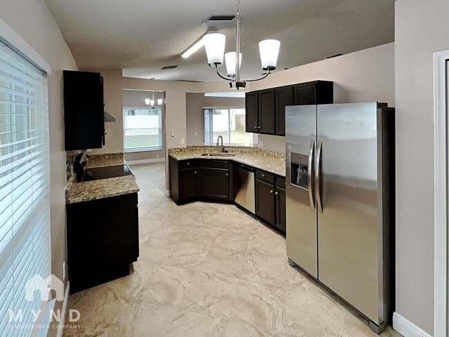 Foto del edificio - 13225 Early Run Ln