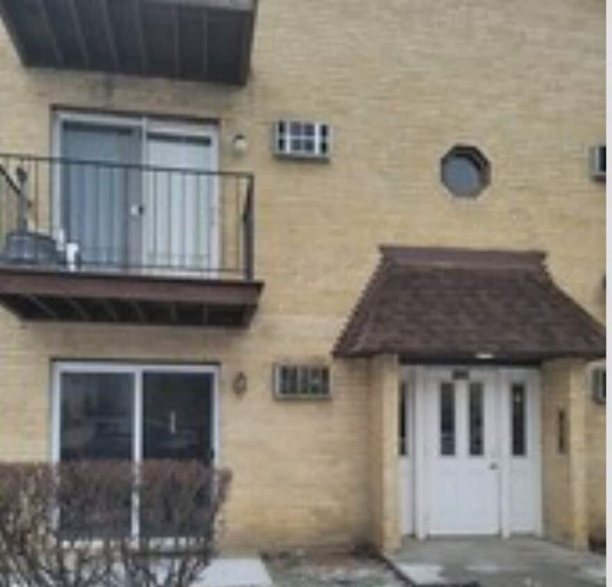 2420 Randall Ln Unit 1A, Arlington Heights, IL 60004 Condo for Rent