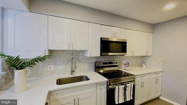 Foto del edificio - 10717 Hampton Mill Terrace