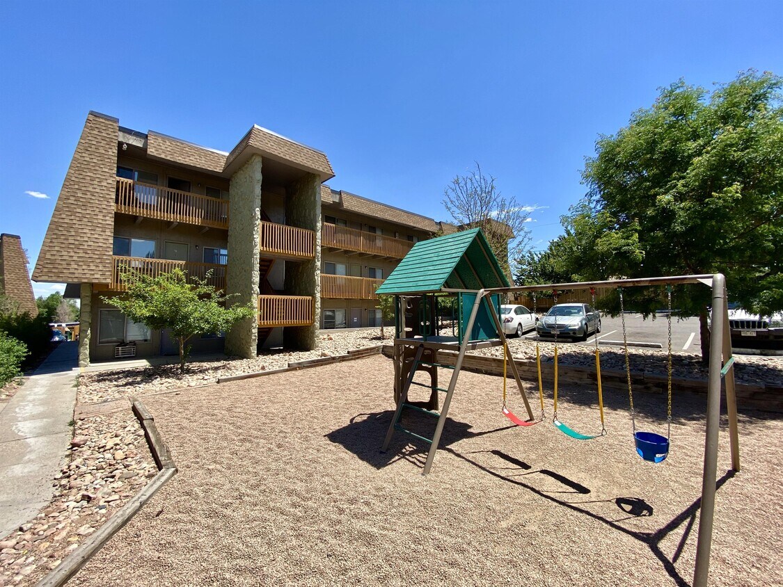 5370 Zuni St Unit 705B, Denver, CO 80221 Room for Rent in Denver, CO