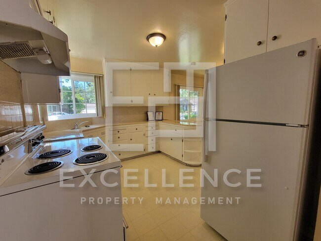 Building Photo - 1150 Camino Pablo