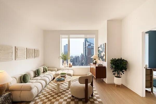 Primary Photo - 550 Tenth Avenue