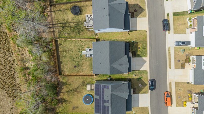 Building Photo - 9733 Goldenrod Ct
