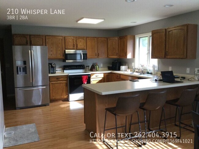 Building Photo - Three Bedroom Single Family Home