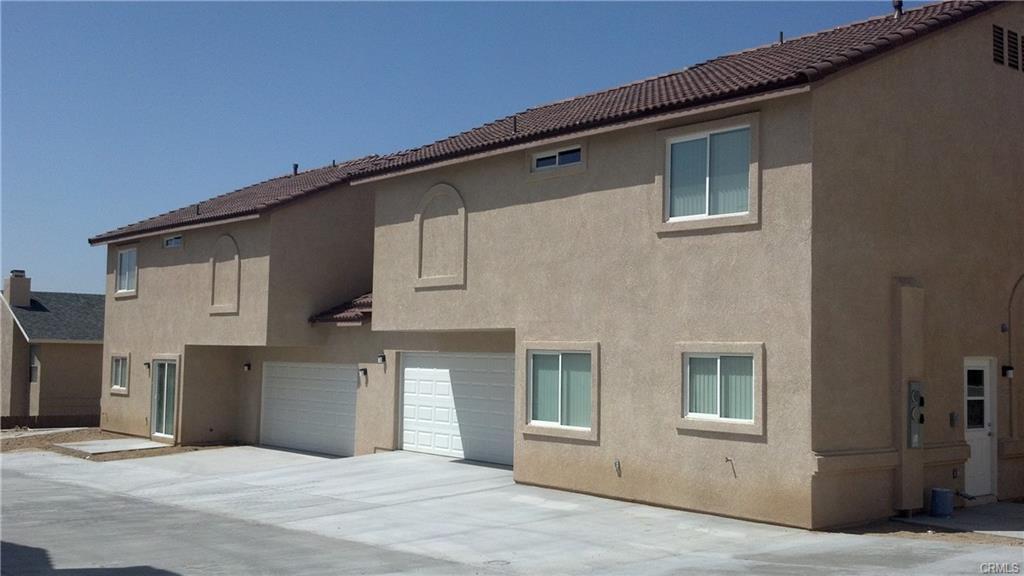Building Photo - 16115 Apple Valley Rd