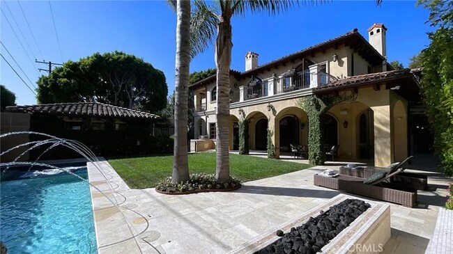 Foto del edificio - Luxury big beautiful mansion in sunny Sant...