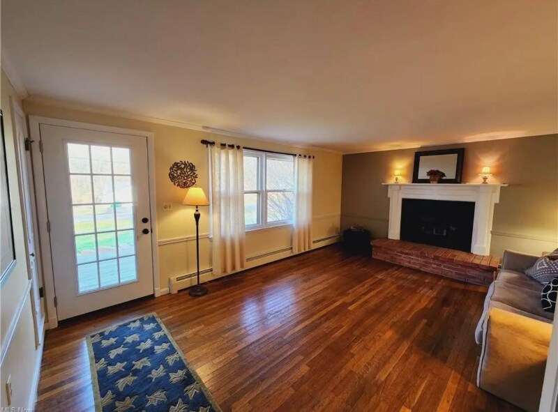 Foto principal - 123 Fairview Rd