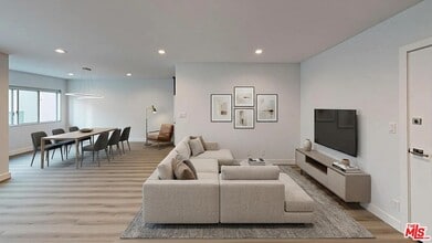 Building Photo - 425 S Willaman Dr