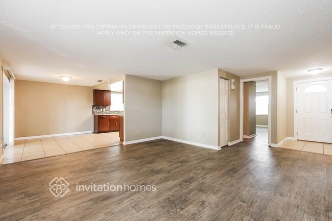 Building Photo - 12702 Sybila Pl