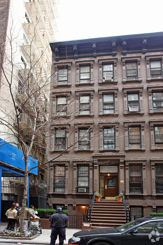 Building Photo - 171 W 73rd St
