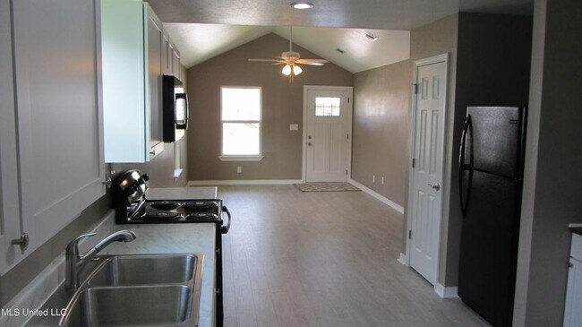 Foto del edificio - 17317 Avondale Cir