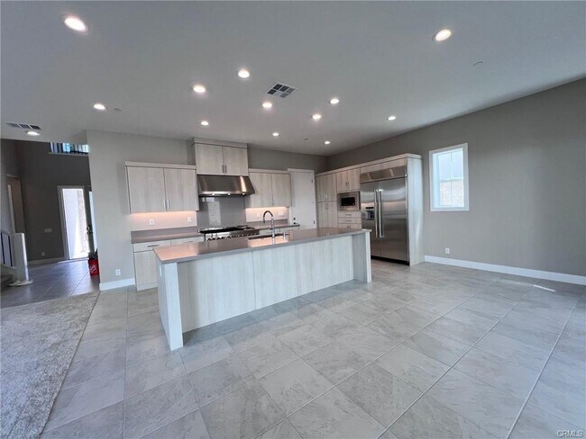 Building Photo - 190 Orange Grove, Lake Forest, CA 92630 - ...